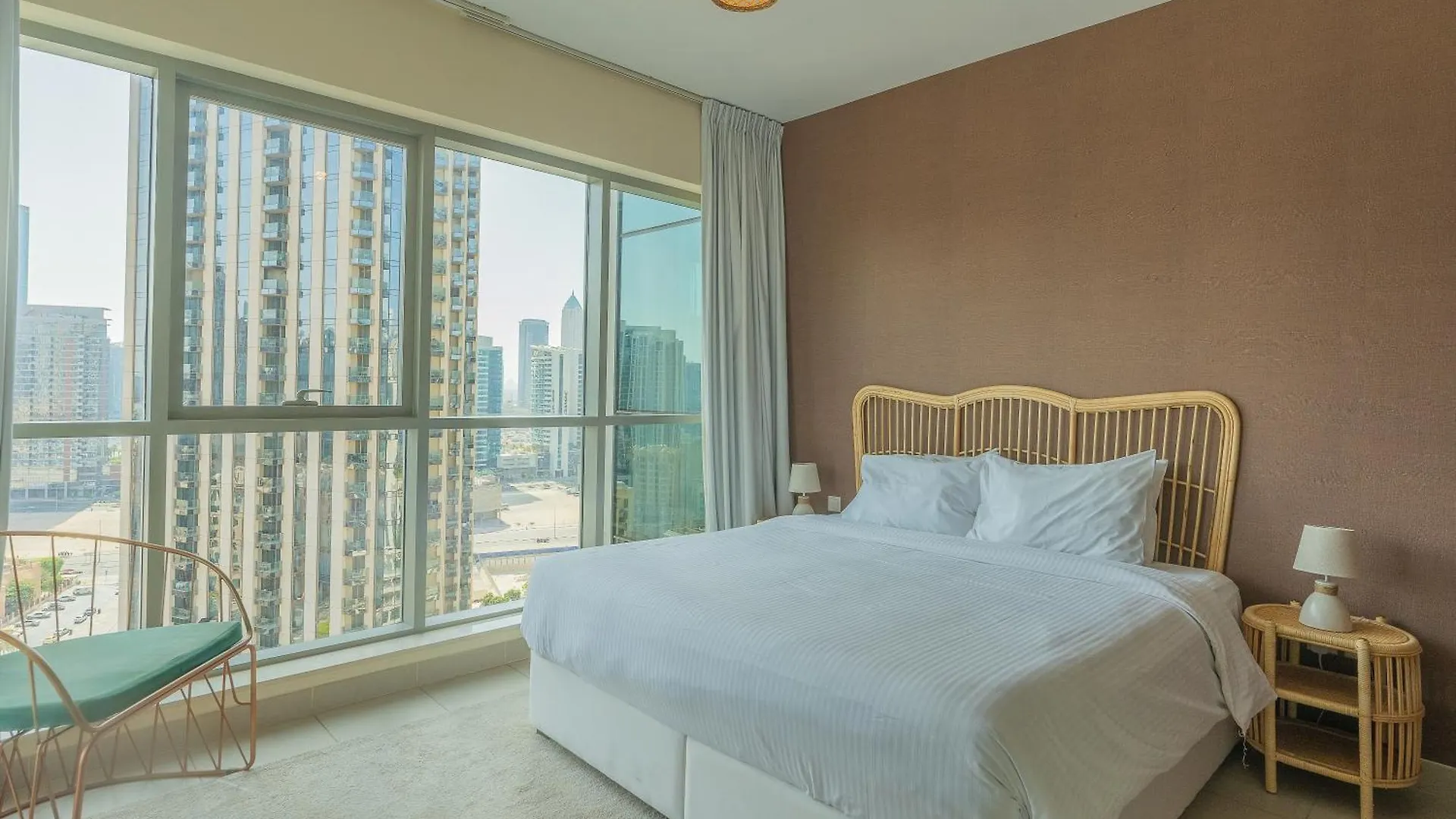 Bellavista - Grande - 2 Bedroom - Boulevard Central Dubai